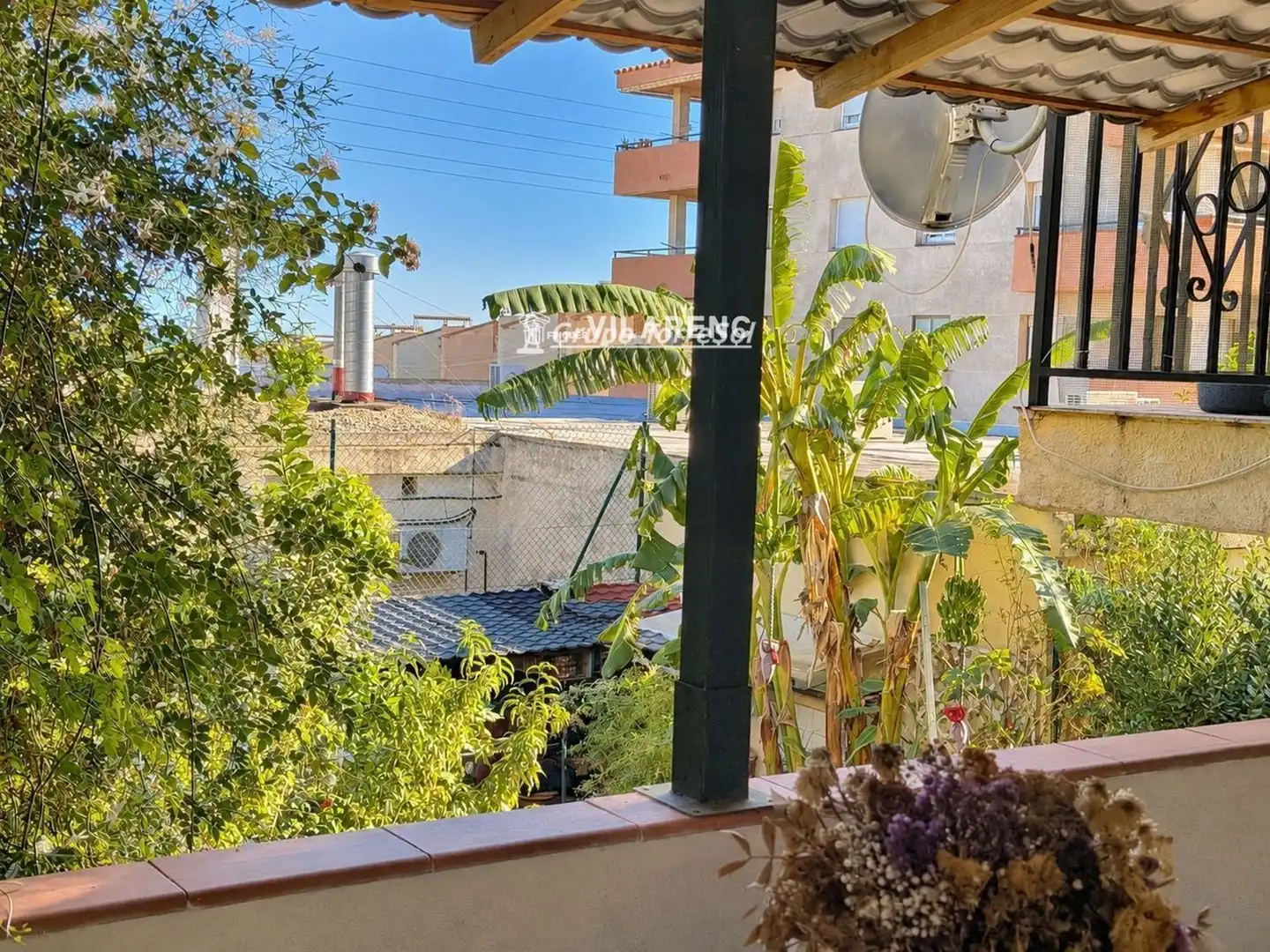 Terrassa de Casa adosada en venda en Marítima Sud