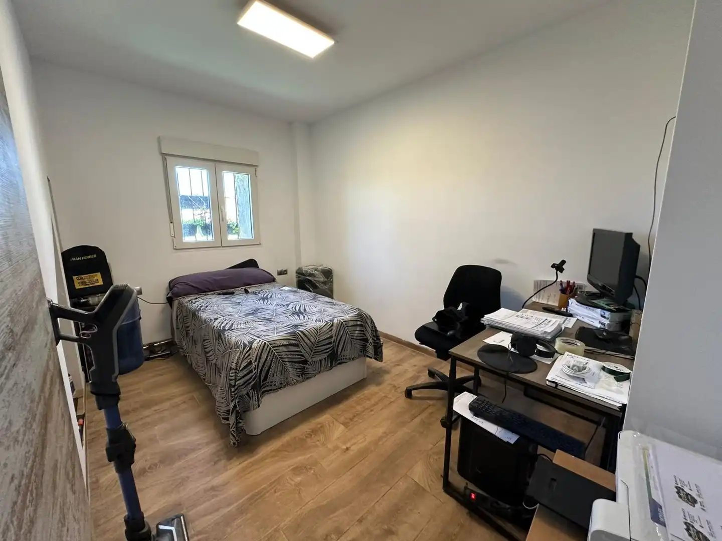 Bedroom of Houses for sale in Dolores  with Air Conditioner, Heating and Swimming Pool