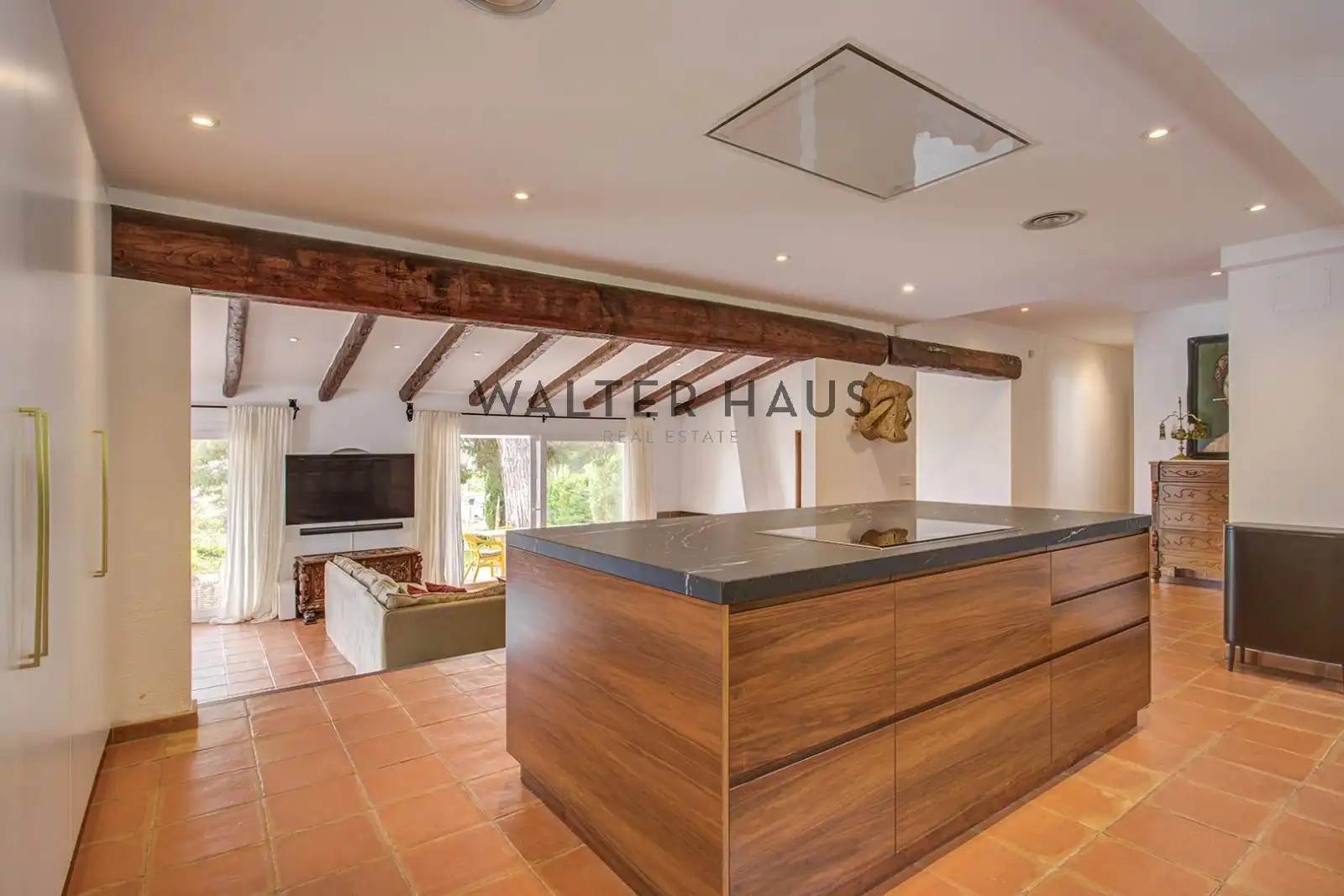 Chalet con piscina en venta en Carrer del Ripollès, imagen 10