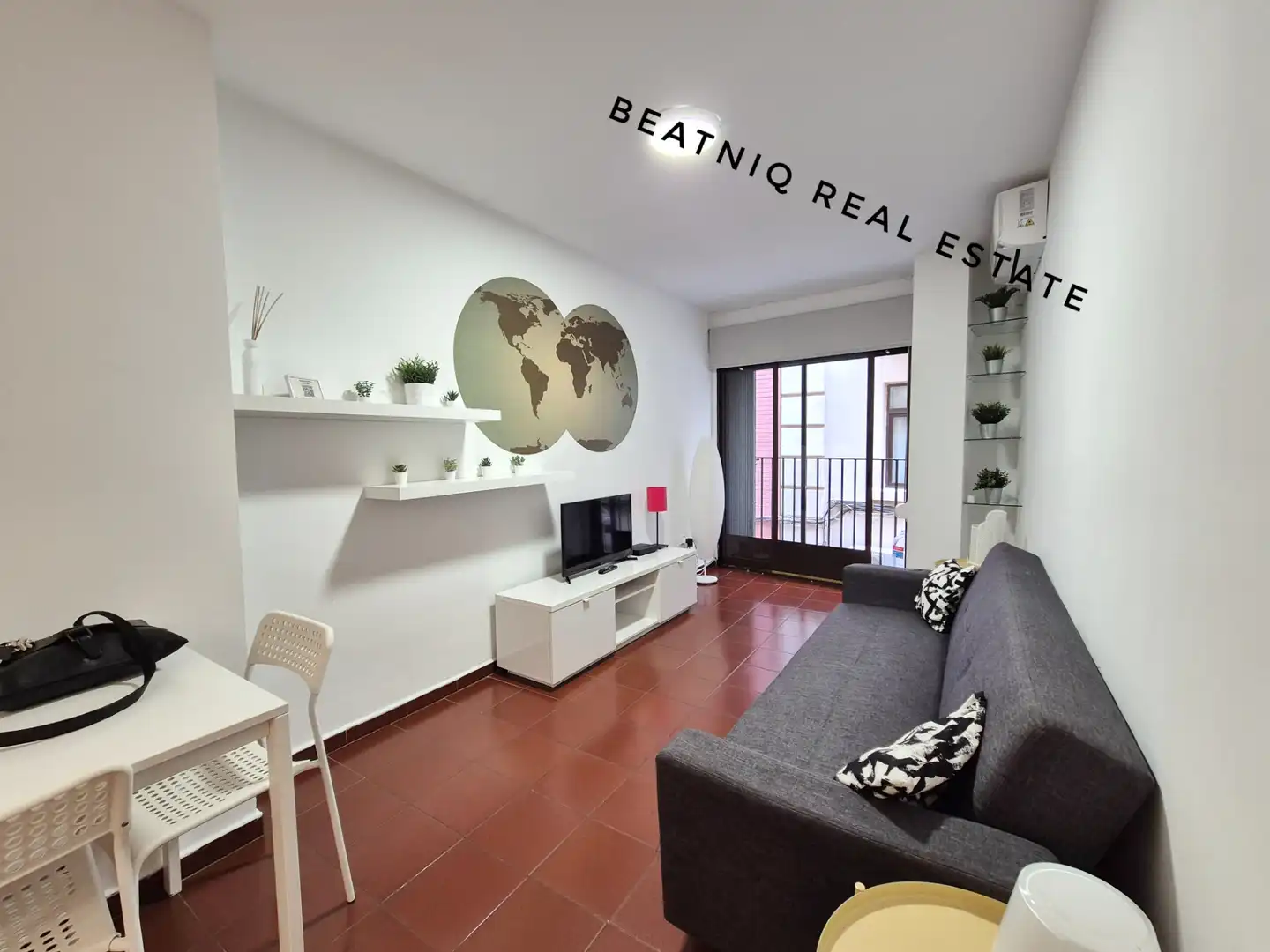 Piso con terraza en venta en Carrer de les Reixes, imagen 2