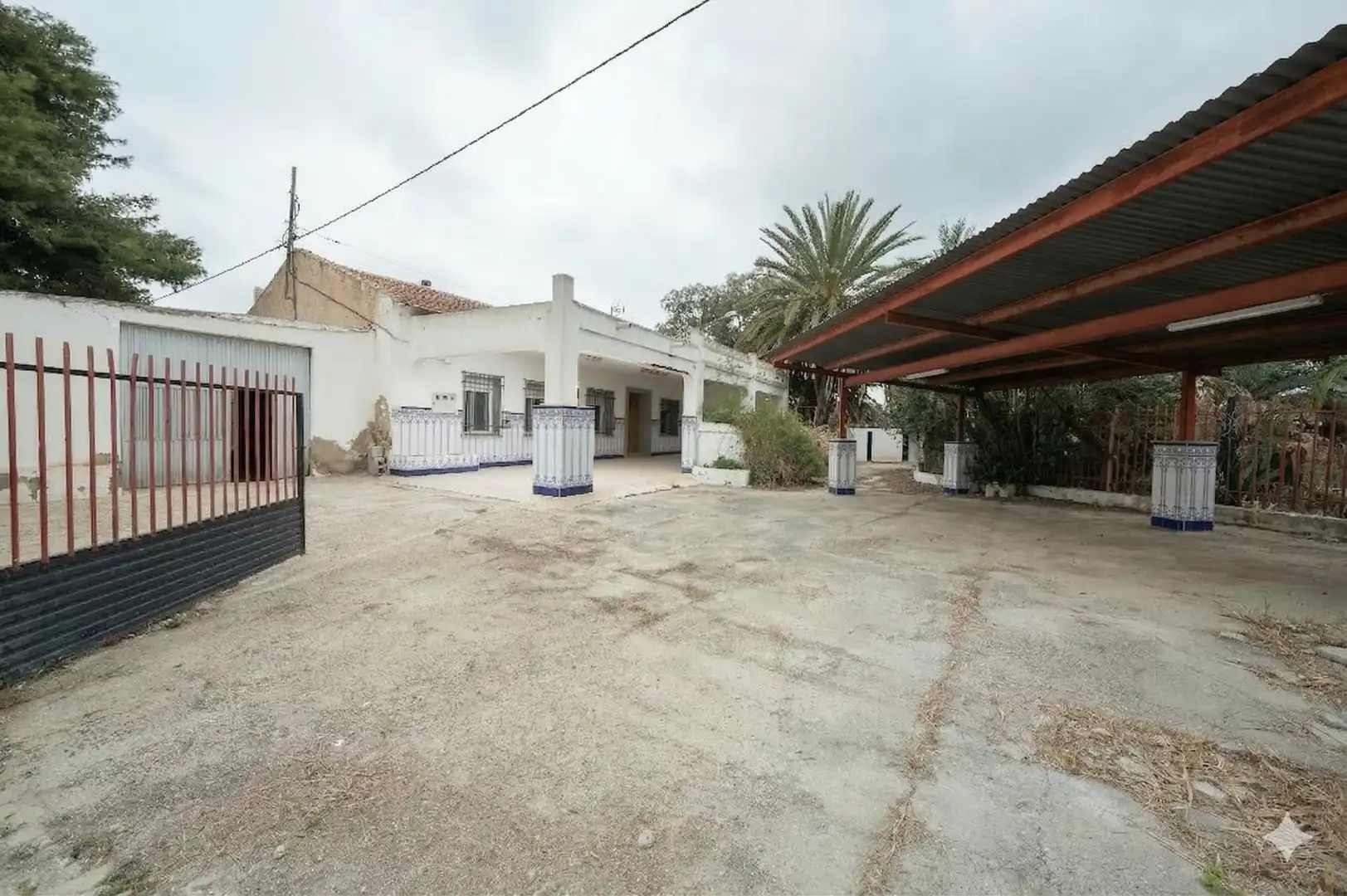 Nave industrial en venta en Calle POB.LAS CASILLAS, Crevillent