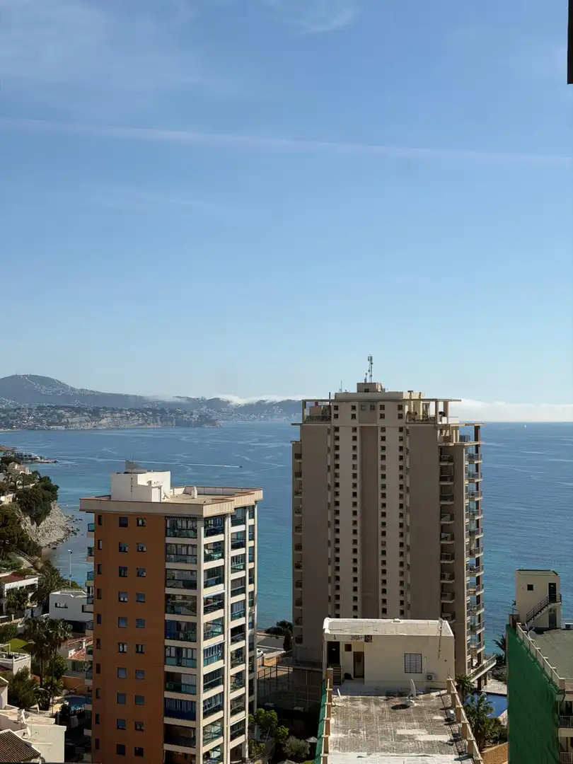 Vista exterior de Apartamento en venta en Calpe / Calp con Aire acondicionado, Calefacción y Terraza