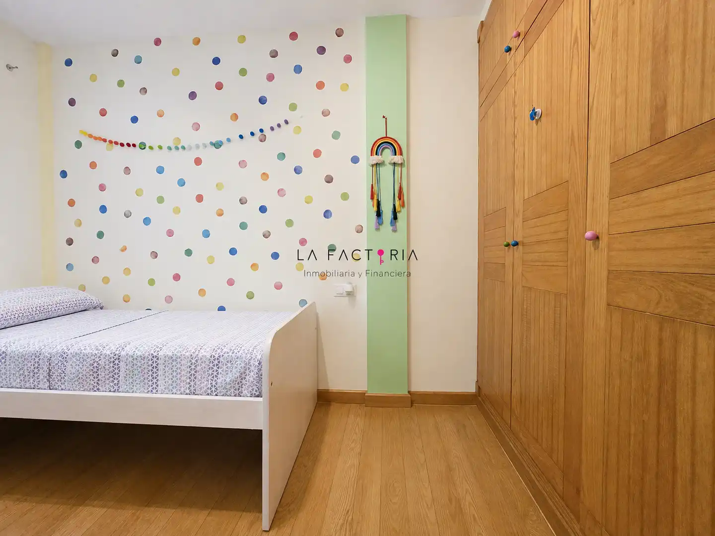 Habitación de Casa adosada en venta en San Miguel de Abona con Jardín privado, Parquet y Terraza