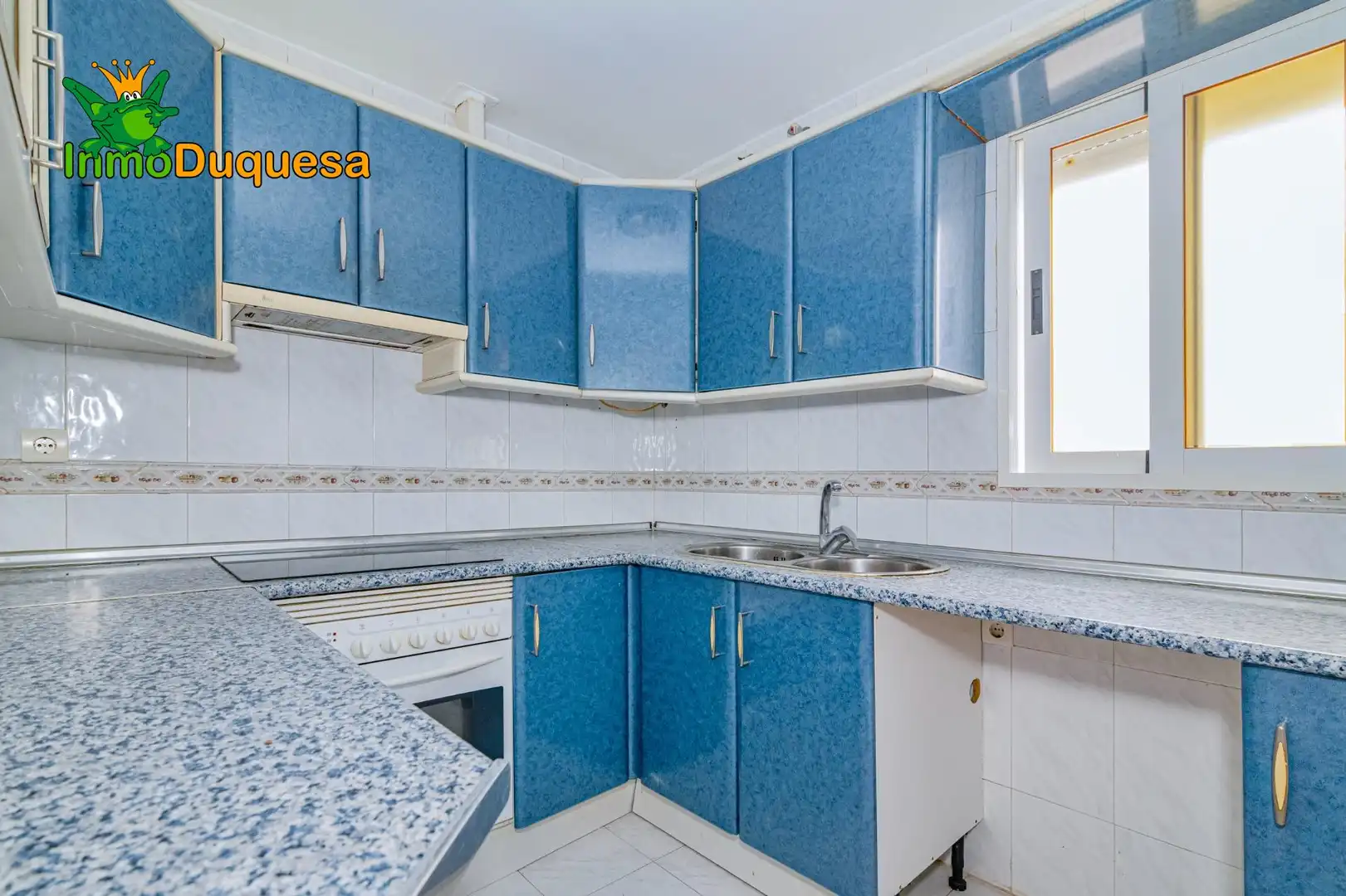 Cocina de Piso en venta en La Zubia con Aire acondicionado, Calefacción y Terraza
