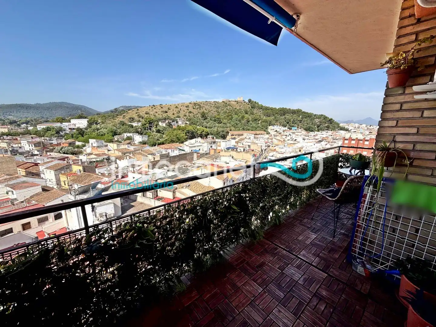 Exterior view of Apartments for sale in Oliva  with Air Conditioner and Balcony