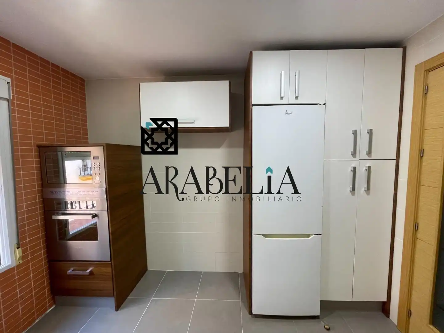 Kitchen of Flat for sale in Córdoba  with Air Conditioner