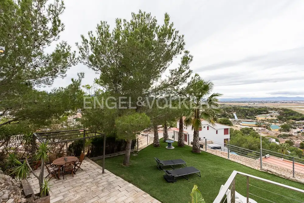Haus mit Terrasse zur Miete in Carrer Lloma de Cabeçols, imagen 35