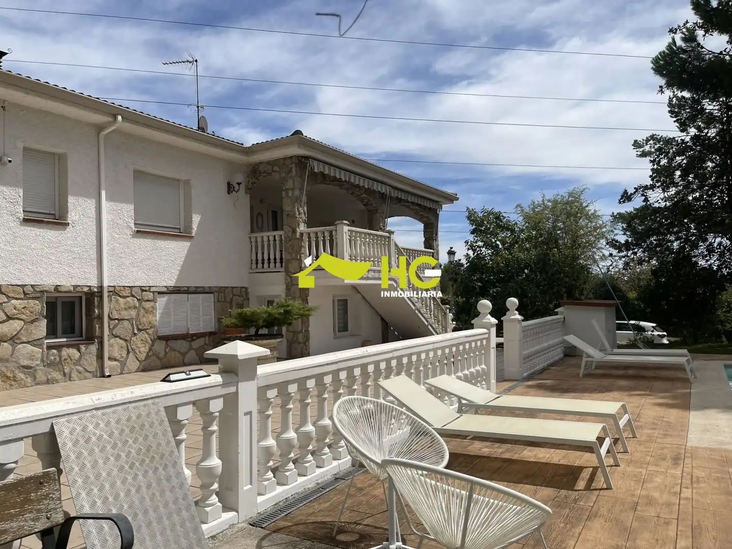 Vista exterior de Estudi de lloguer en Villaviciosa de Odón amb Aire condicionat, Calefacció i Moblat