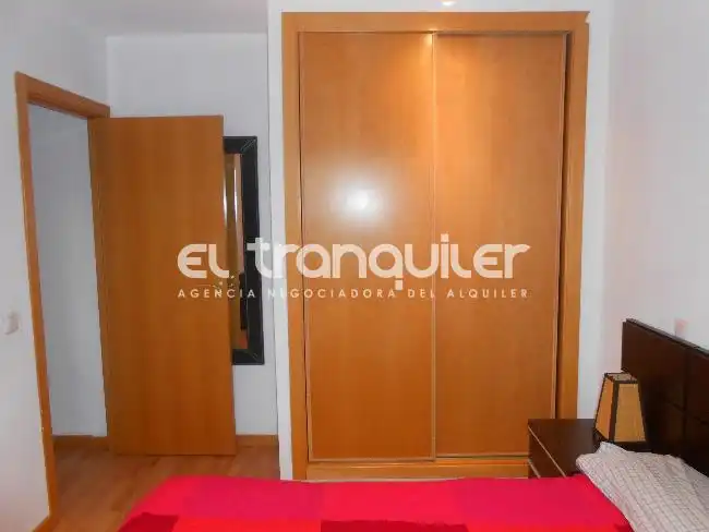 Dormitori de Àtic de lloguer en Madrid amb Aire condicionat, Terrassa i Traster