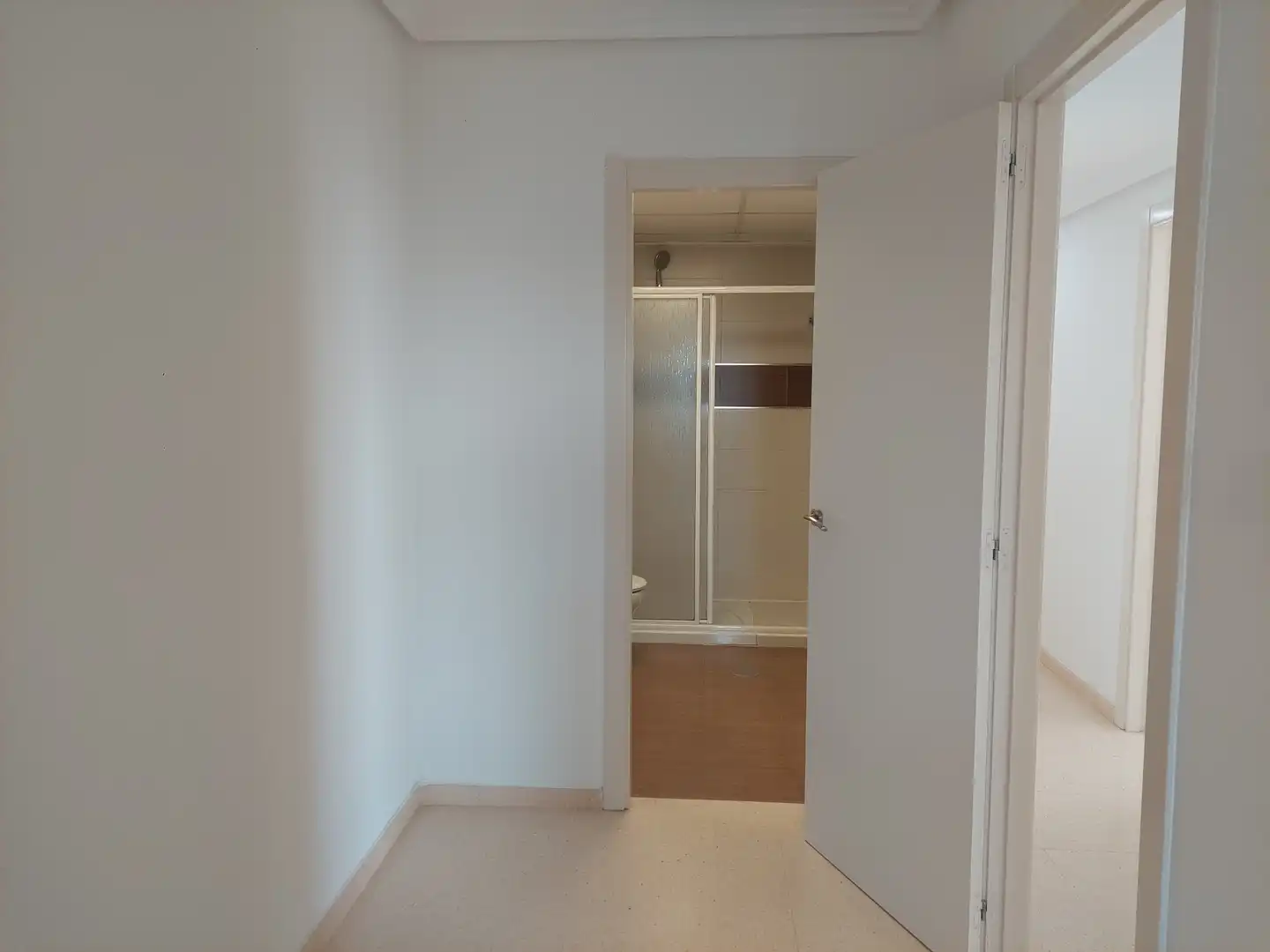 Flat with terrace to rent in Calle Manuel Ortuño Marcos 20, imagen 16