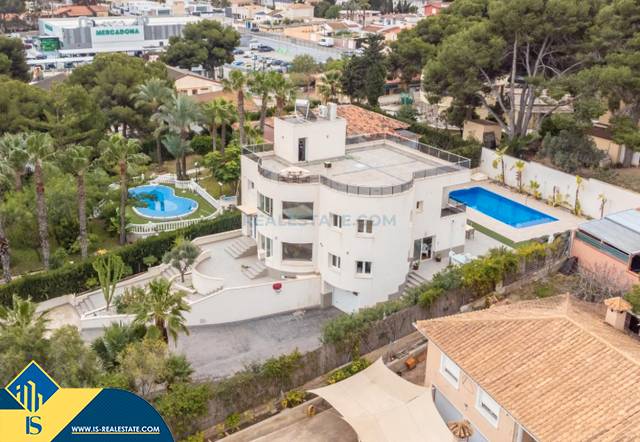 Casa-chalet en Venta en Los Balcones - Los Altos