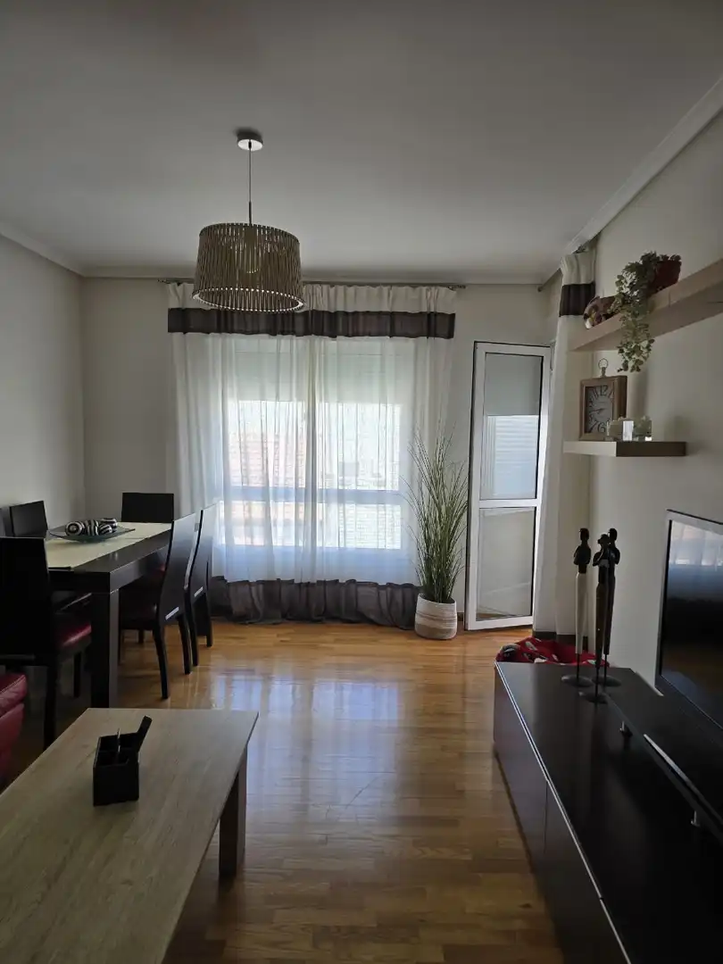 Comedor de Piso de alquiler en Torrevieja con Aire acondicionado, Calefacción y Parquet