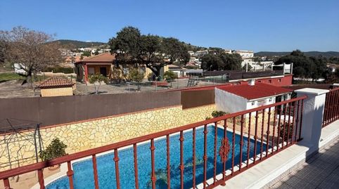 ESPECTACULAR CHALET CON PISCINA, GARAJE Y GRAN TERRAZA EN LOS ENCINARES DE ALCOLEA, CÓRDOBA!, imagen 3