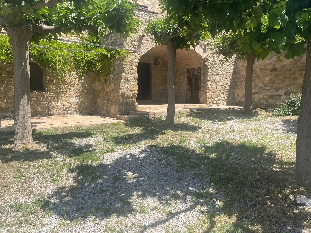 Finca rústica en venda a Garrigoles, Girona