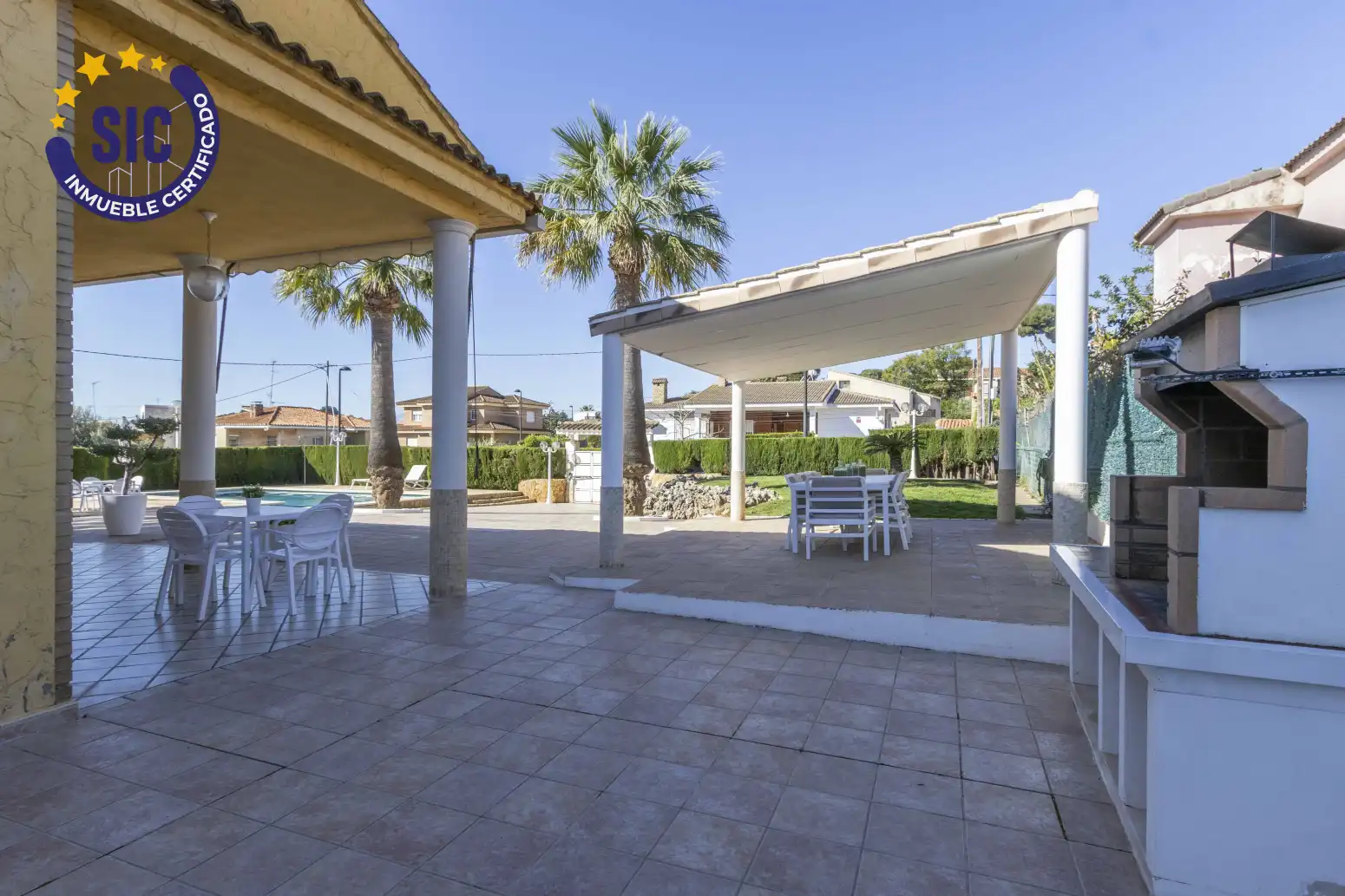 Terrassa de Casa o xalet en venda en Torrent amb Aire condicionat, Calefacció i Jardí privat