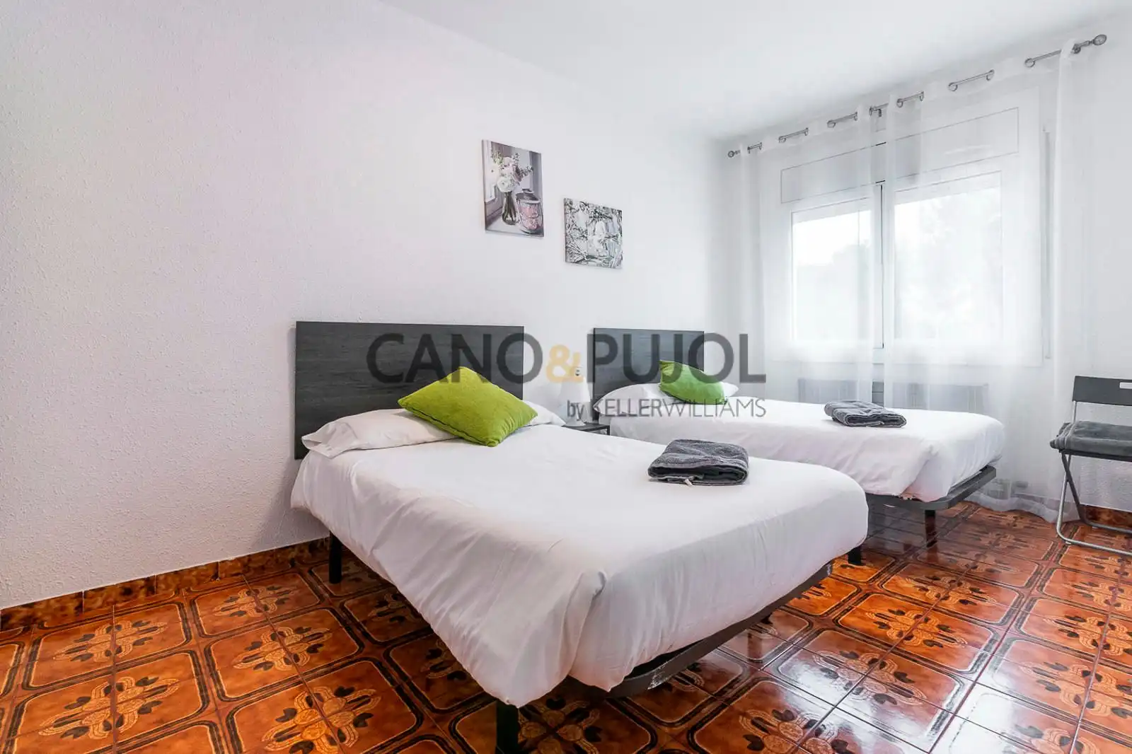 Bedroom of Buildings for sale in Rubí