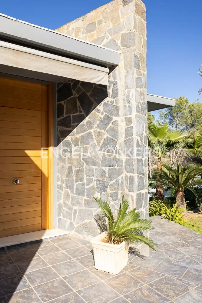 Exterior view of Houses for sale in Carcaixent  with Air Conditioner, Heating and Private garden