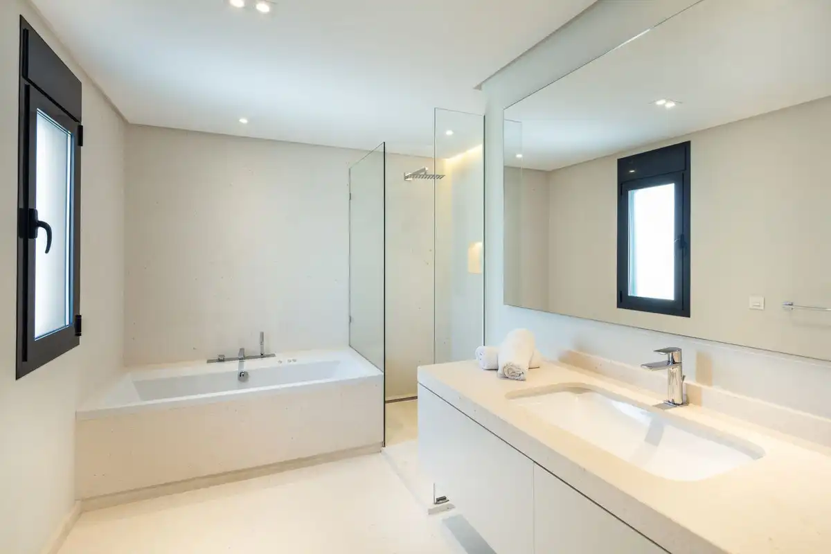 Chalet con piscina en venta en Nueva Andalucía, imagen 17