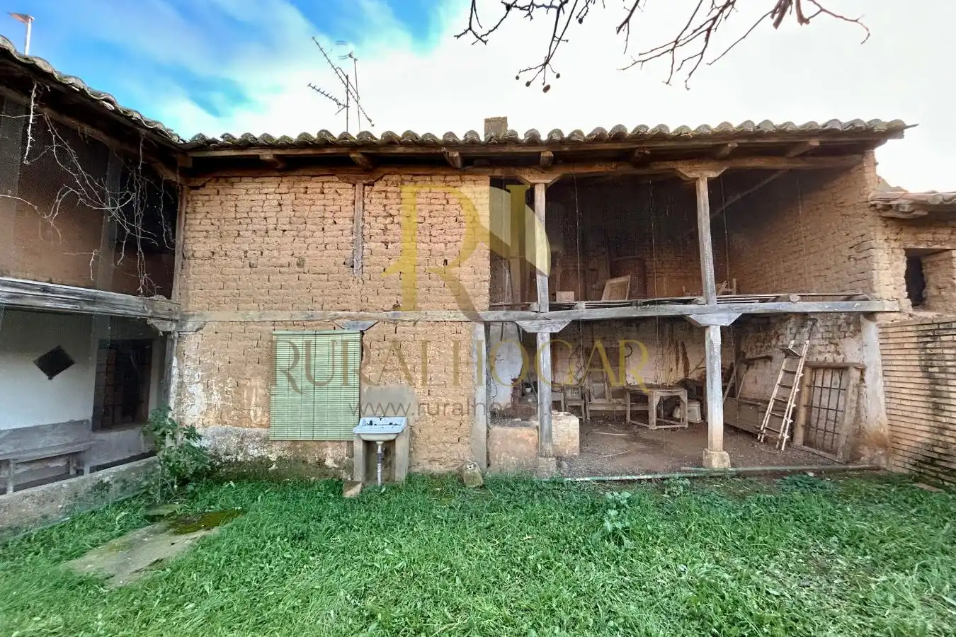 Houses for sale in Calle Carretera, Villaquejida