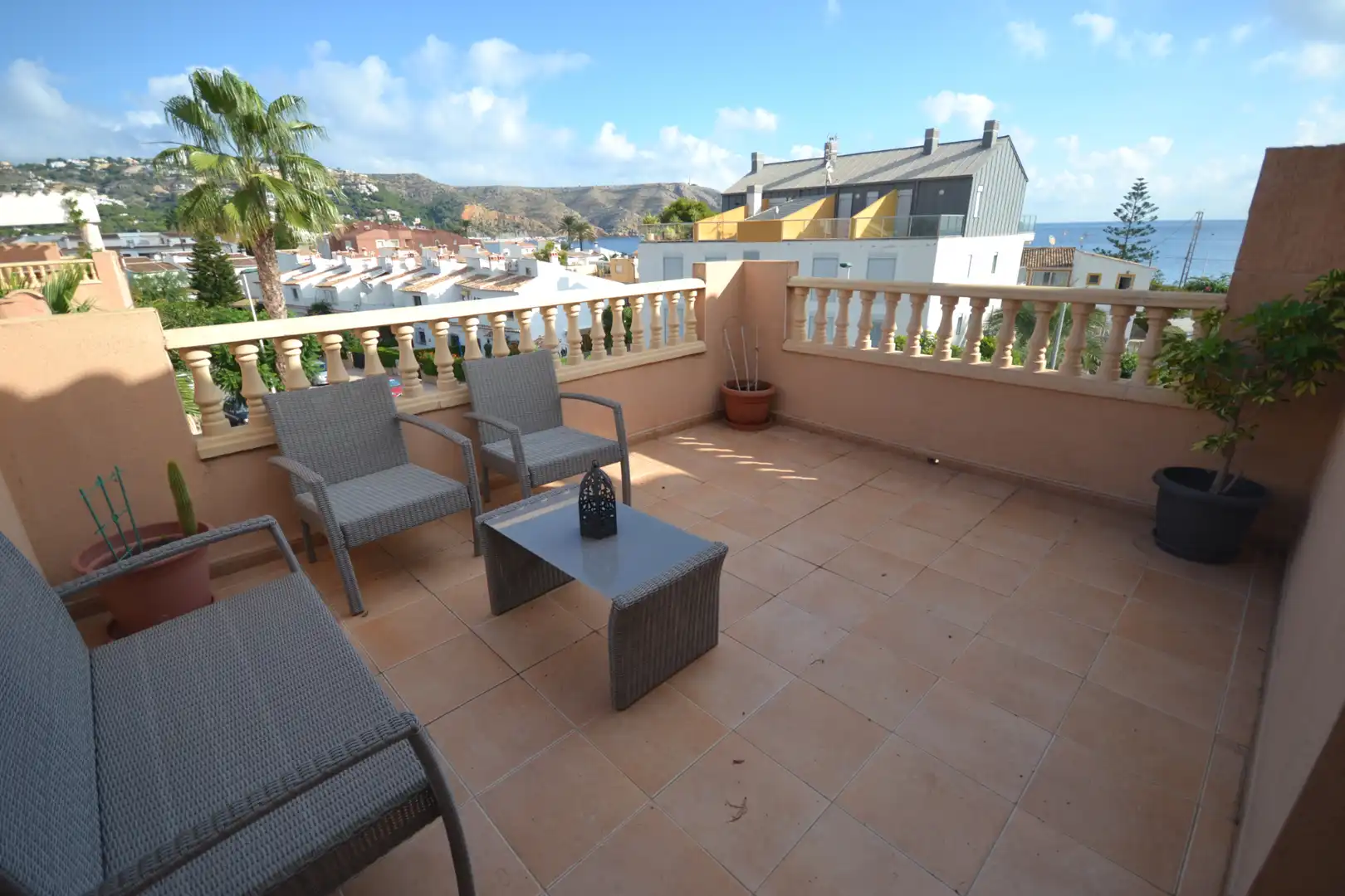 Terrasse von Dachboden zur Miete in Jávea / Xàbia mit Klimaanlage, Heizung und Terrasse
