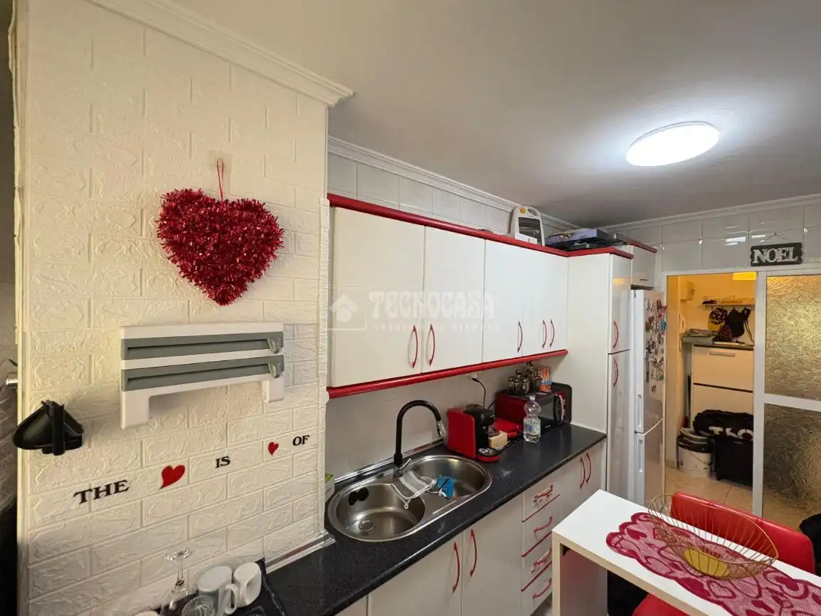 Cuina de Pis en venda en Málaga amb Aire condicionat
