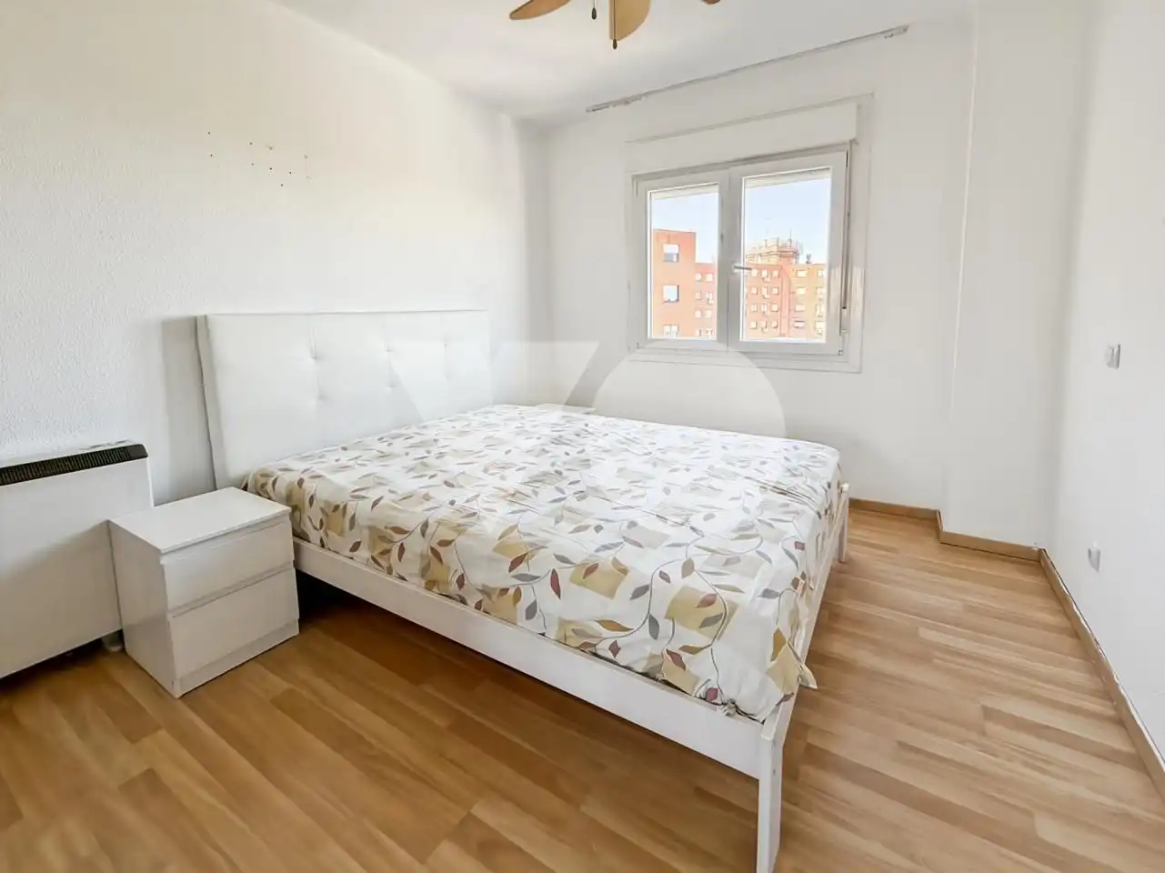 Bedroom of Flat for rent in Madrid  with Air Conditioner, Heating and Terrace