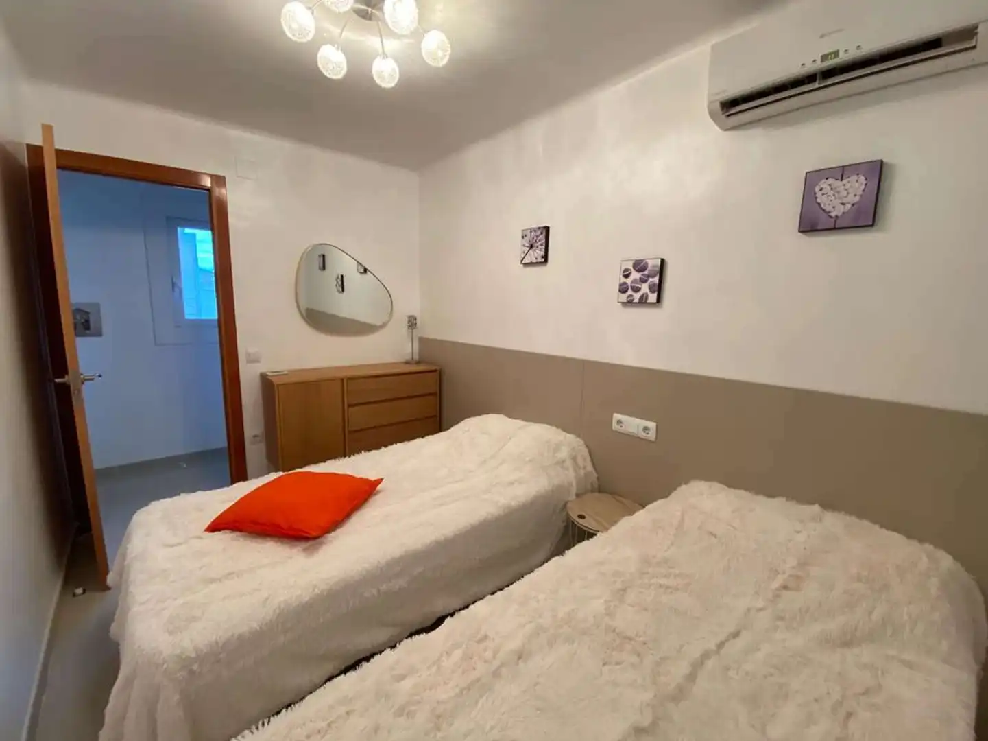 Casa amb piscina en venda a Cap Ras - Creus - Falconera, imagen 10