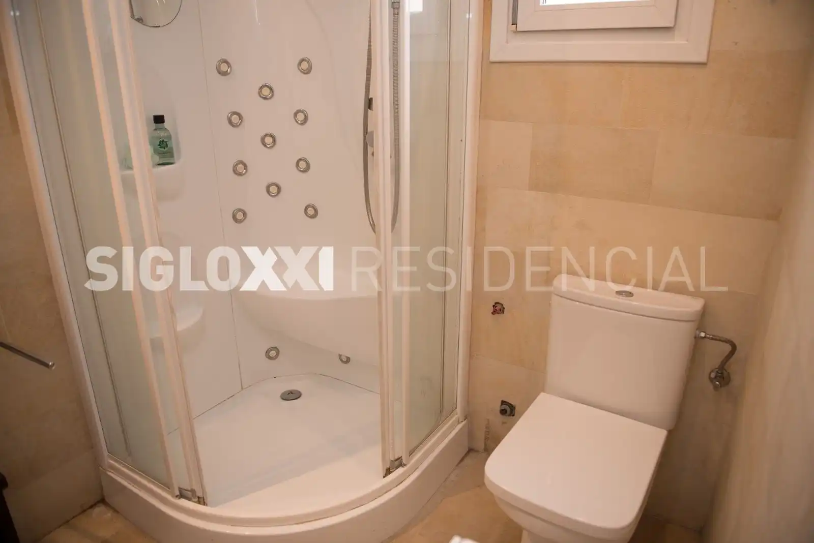 Baño de Dúplex en venta en Barcelona con Aire acondicionado, Calefacción y Terraza