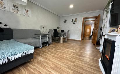 Sala d'estar de Pis en venda en Alicante / Alacant amb Aire condicionat, Calefacció i Jardí privat