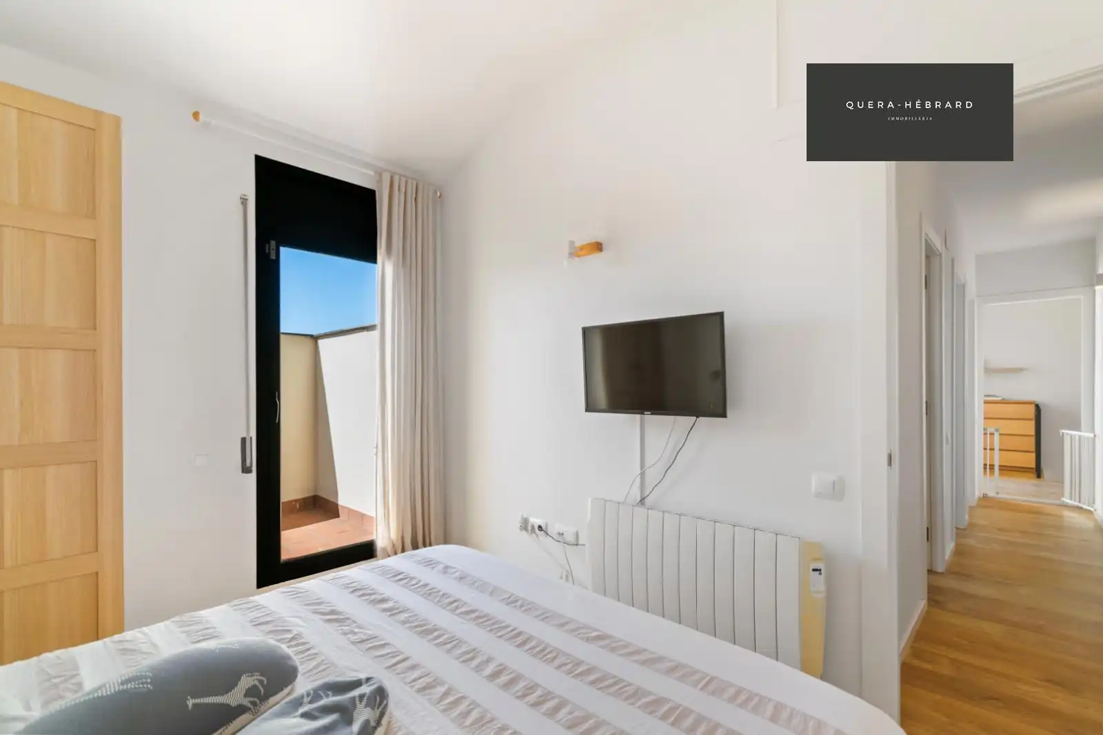 Dormitori de Dúplex en venda en Terrassa amb Aire condicionat, Calefacció i Parquet