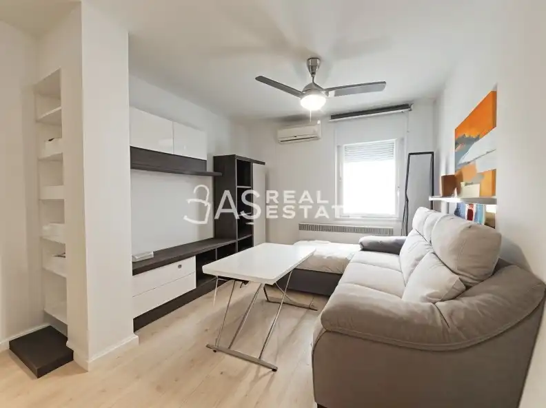 Habitación de Piso en venta en Madrid con Aire acondicionado y Amueblado