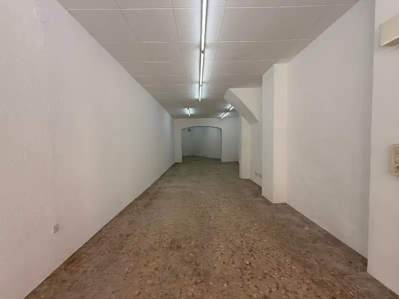 Local commercial à louer à Carrer del Sis D'Octubre de 1869, imagen 4