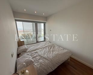 Bedroom of Flat to rent in  Barcelona Capital  with Air Conditioner, Heating and Parquet flooring