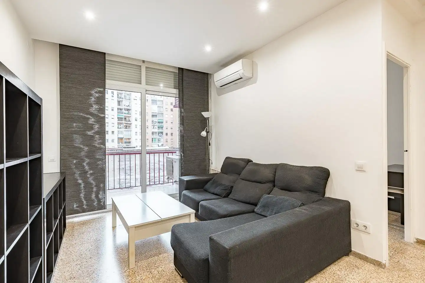 Piso con ascensor en venta en Nou Barris, imagen 9