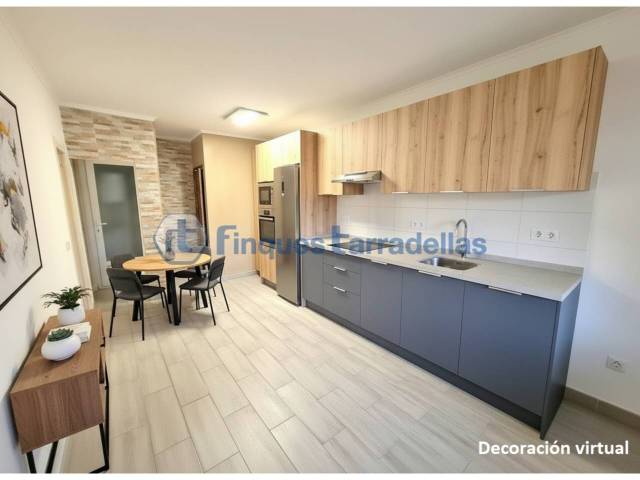 Apartamento en Venta en Mercat - Mas Moixa
