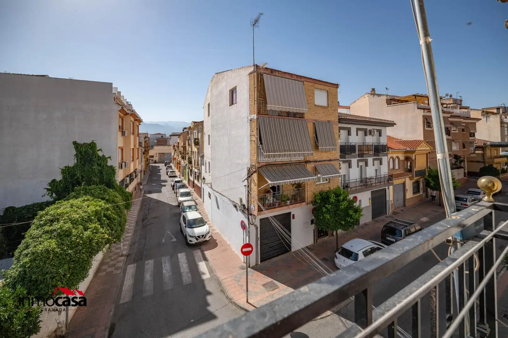 Vista exterior de Pis en venda en Armilla amb Balcó
