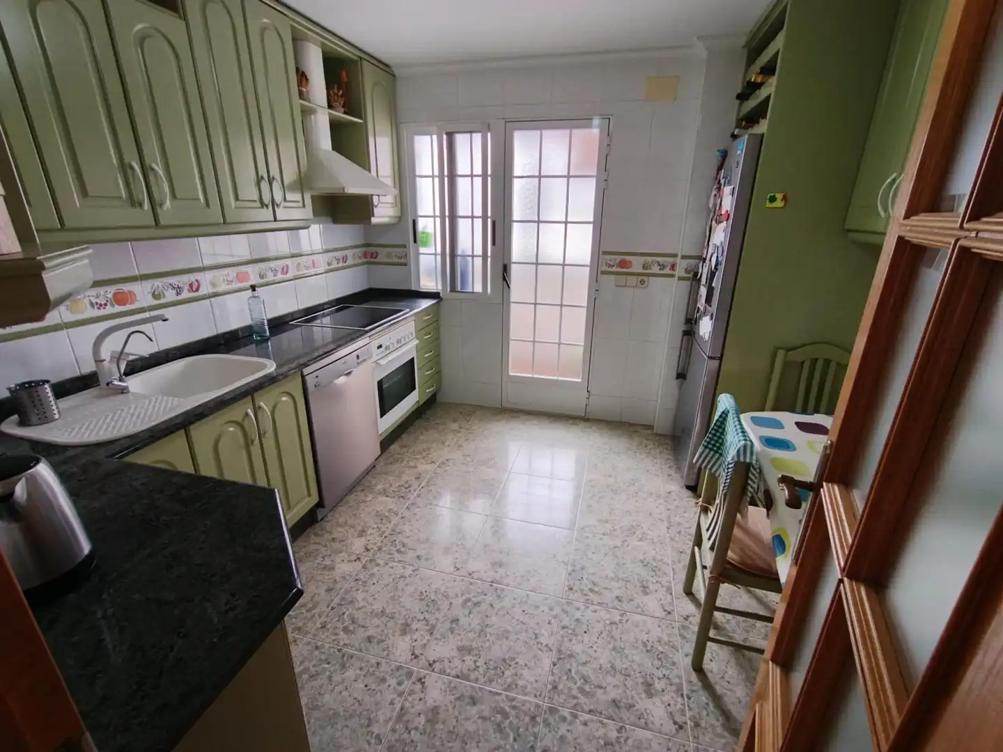 Kitchen of Flat for rent in Albacete  with Air Conditioner, Heating and Parquet flooring