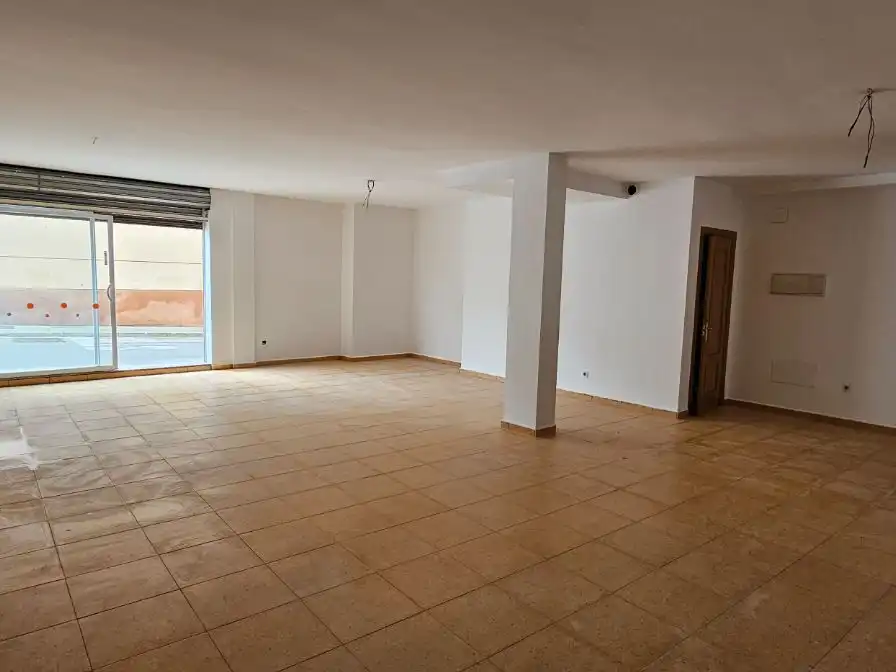 Gewerbefläche zum Verkauf in Serralet 103/105, imagen 11