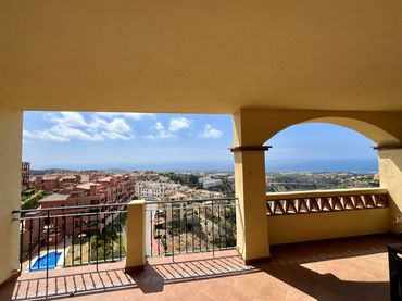 Appartement avec piscine à vendre à Arrabal Finca Capricho