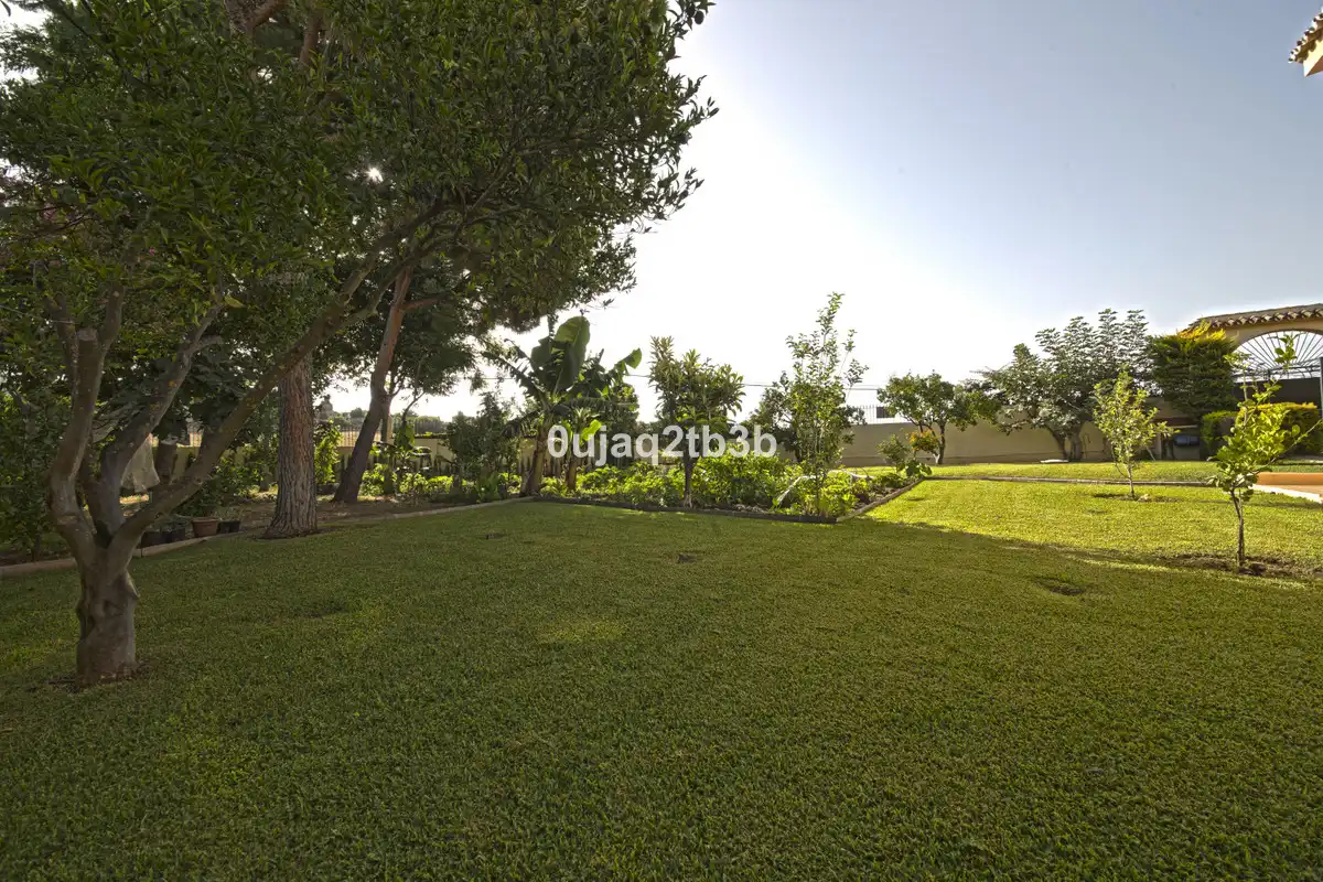 Xalet amb piscina en venda a Selwo, imagen 13