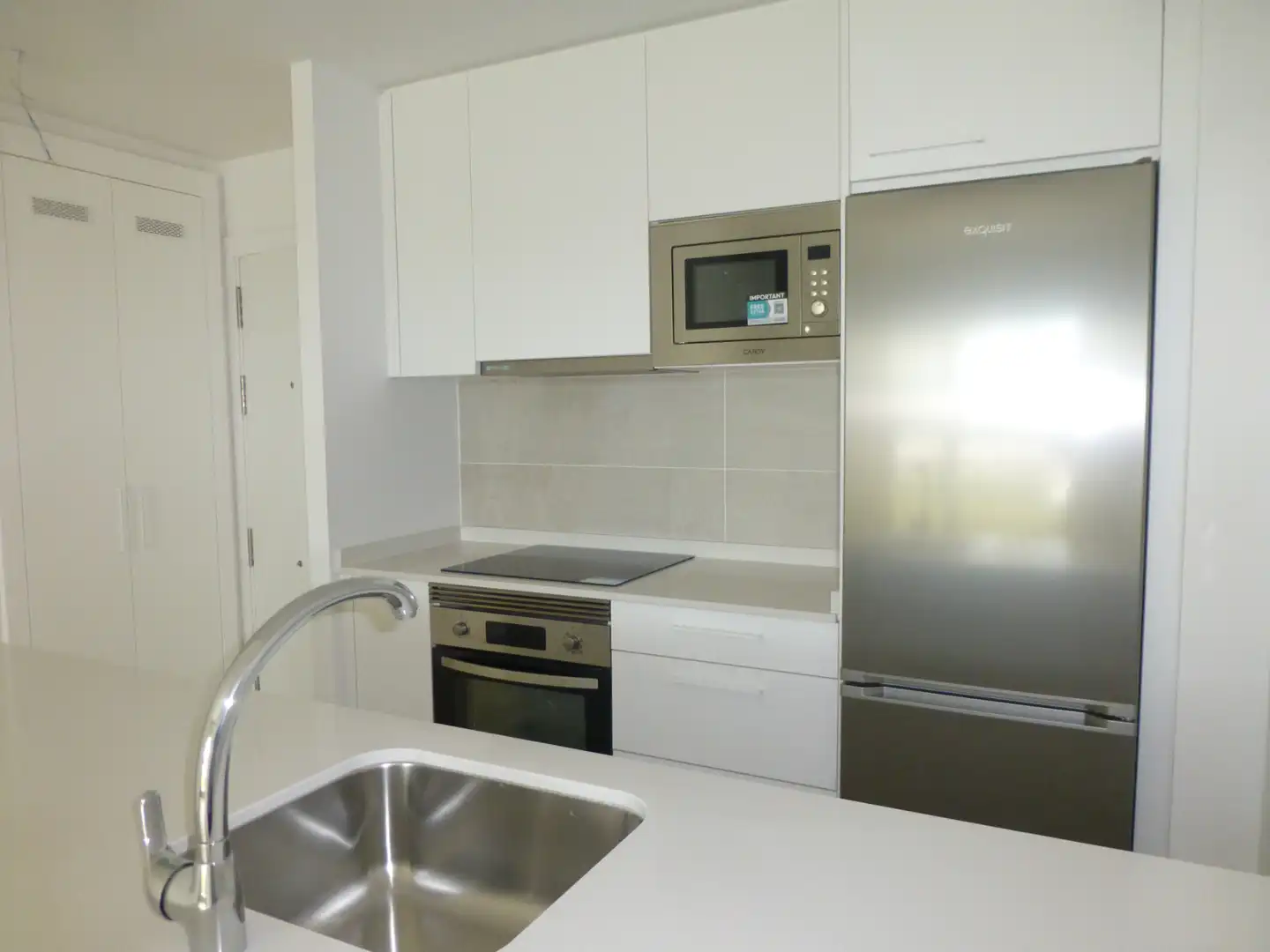 Cocina de Planta baja en venta en Chipiona con Aire acondicionado, Calefacción y Jardín privado