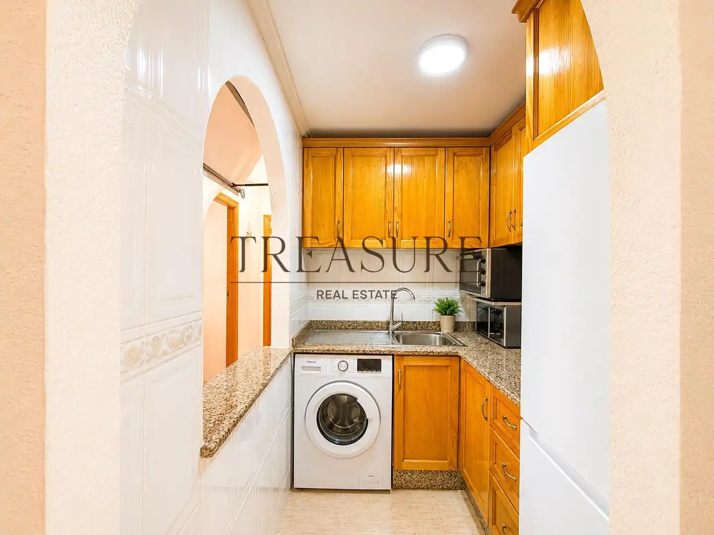 Kitchen of Flat for sale in Cartagena  with Air Conditioner, Balcony and Community pool