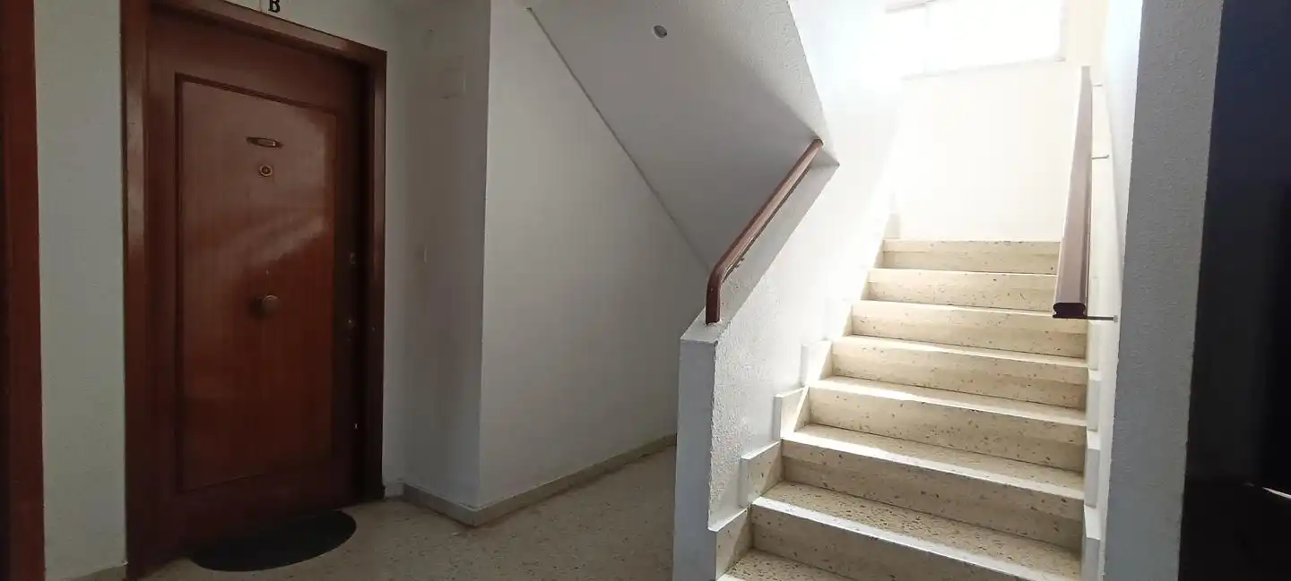 Piso en venta en Calle Miguel Hernández, Armunia