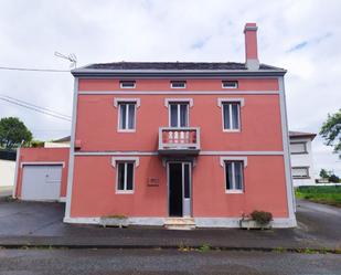 Vista exterior de Casa o xalet en venda en O Vicedo  amb Terrassa