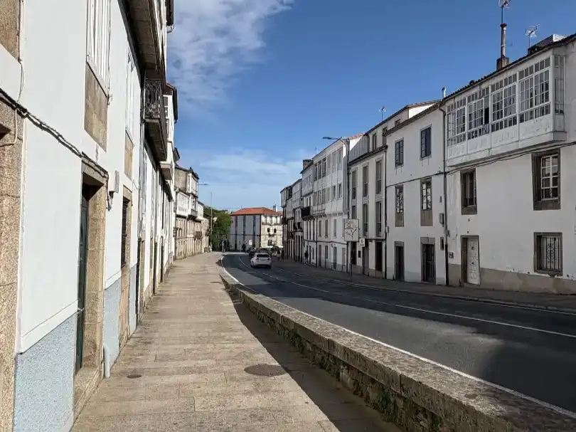 Vista exterior de Piso en venta en Santiago de Compostela 