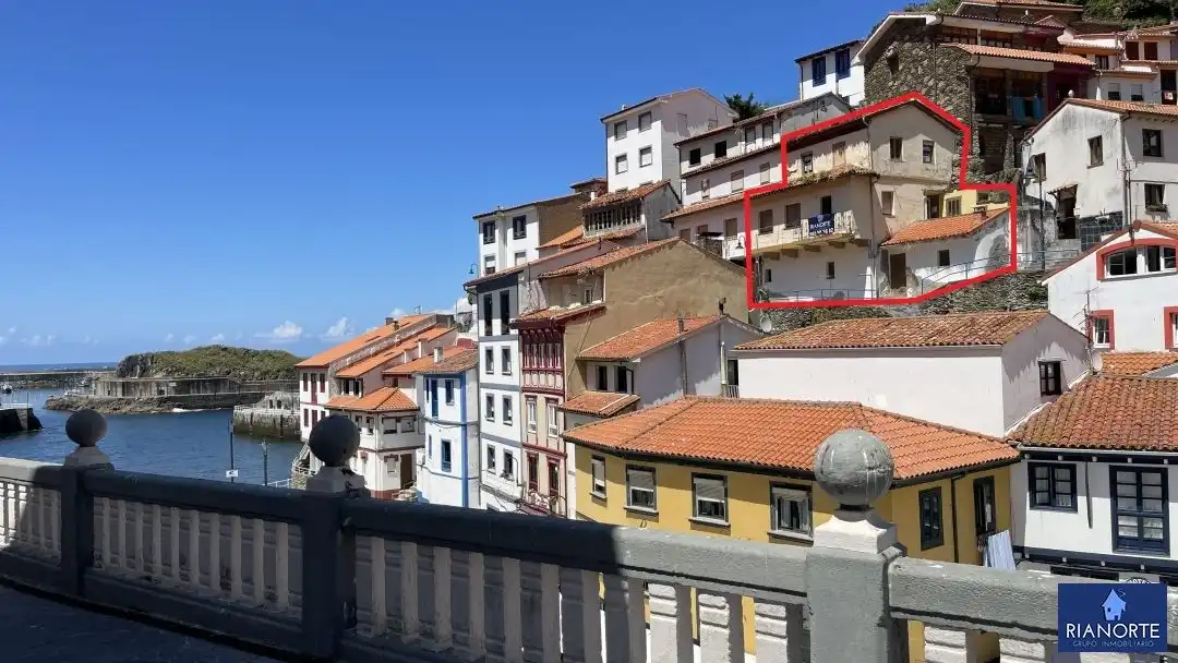 Exterior view of Houses for sale in Cudillero  with Terrace