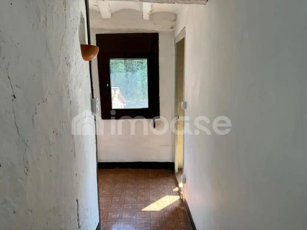Casa adosada en venda en La Pobla de Lillet amb Calefacció, Moblat i Balcó