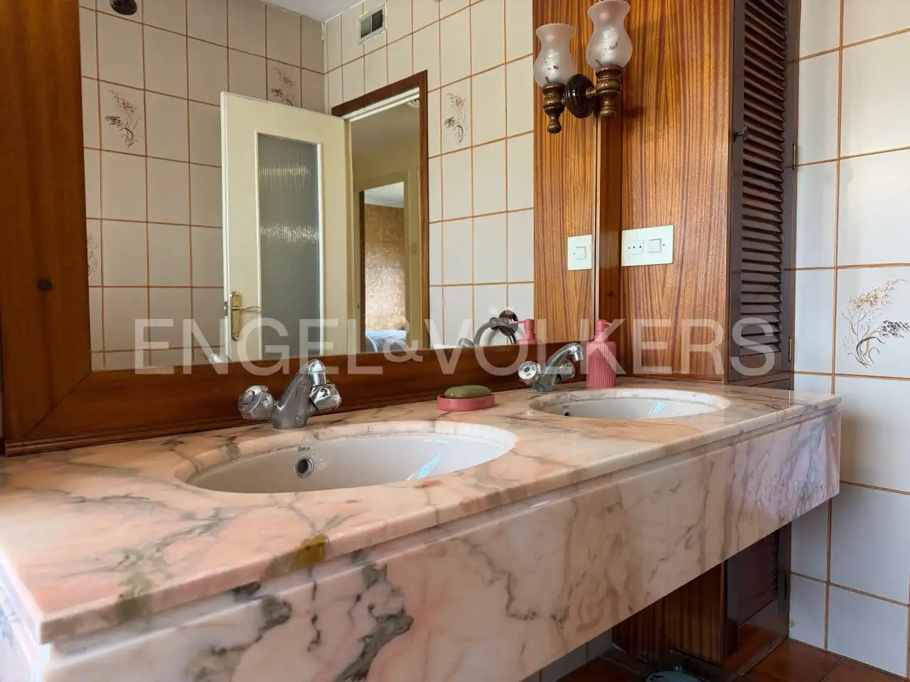 Baño de Casa o chalet en venta en Montblanc con Calefacción, Jardín privado y Alarma