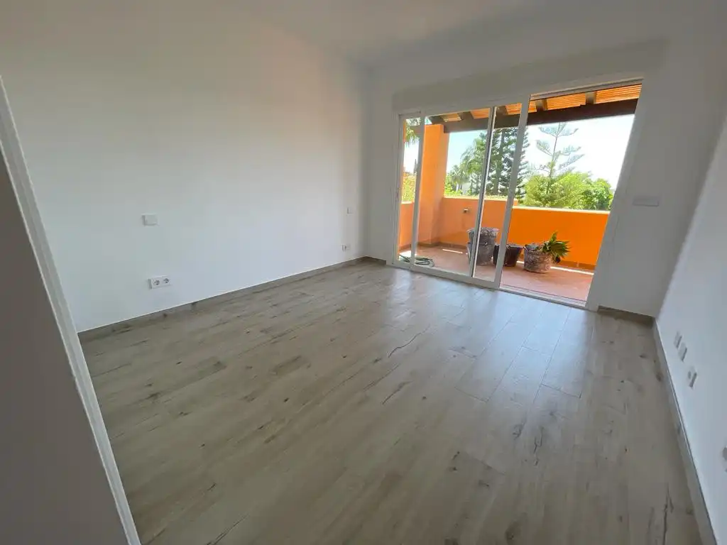 Casa a schiera con piscina in vendita a ATALAYA HILL-CLUB 1, imagen 29