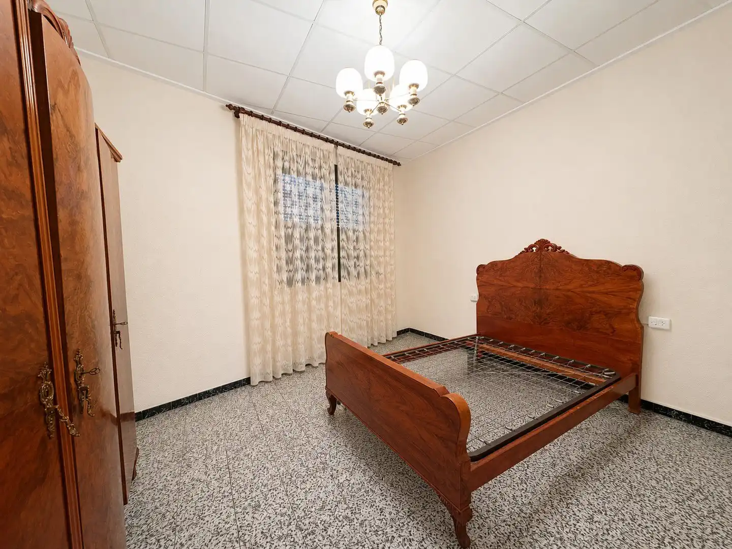 Dormitori de Casa o xalet en venda en Sueca amb Terrassa i Traster